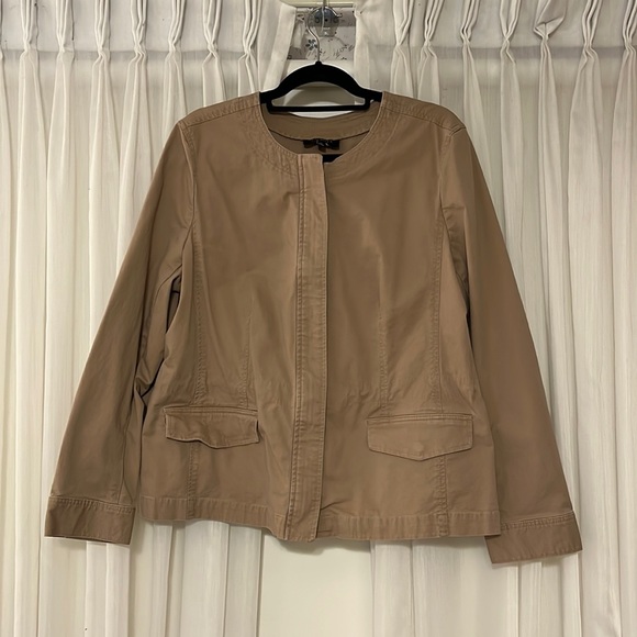 Talbots lightweight jacket. - Picture 1 of 7